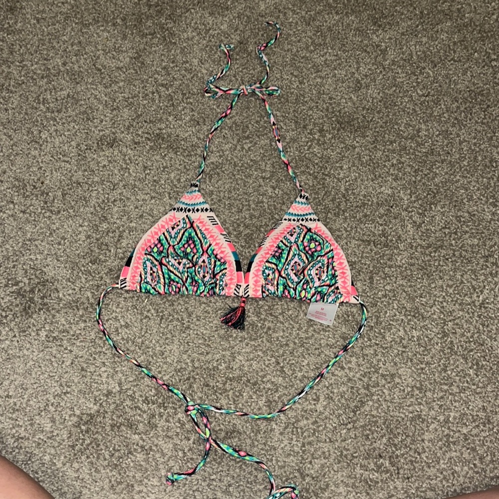 Swim top size M